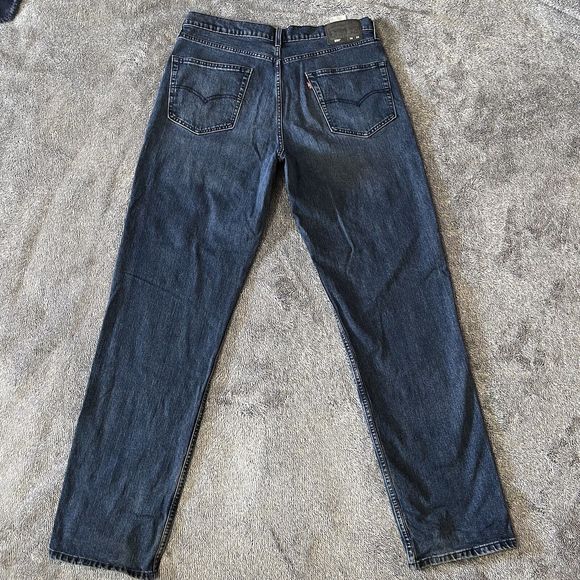 Levis 550 Men's 36x36 Medium Wash Relaxed Fit Straight Leg Jeans - Picture 8 of 9